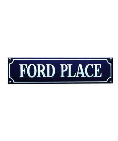 Ford Place 33 x 8 cm