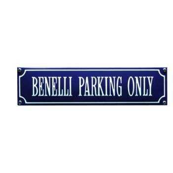 Benelli Parking Only 33 x 8 cm Emaljehuset